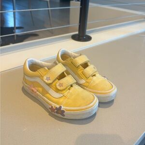 Kids vans size 12